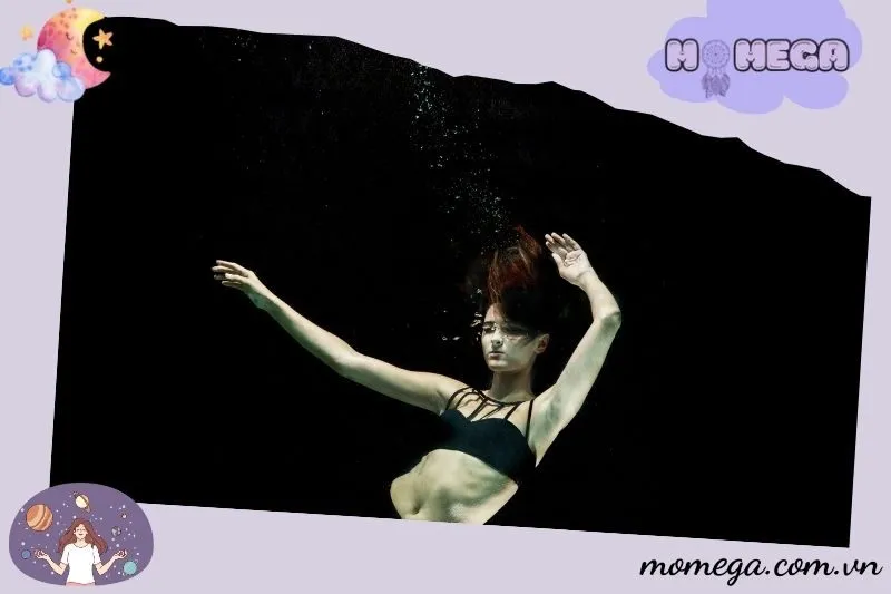 mo-thay-nguoi-khac-chet-duoi-co-y-nghia-gi