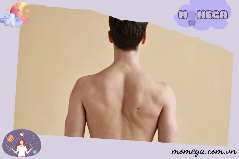 phan-tich-cam-xuc-khi-nam-mo-thay-minh-khoa-than